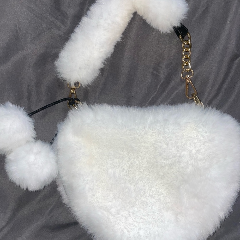 Fuzzy HeartShaped Bag